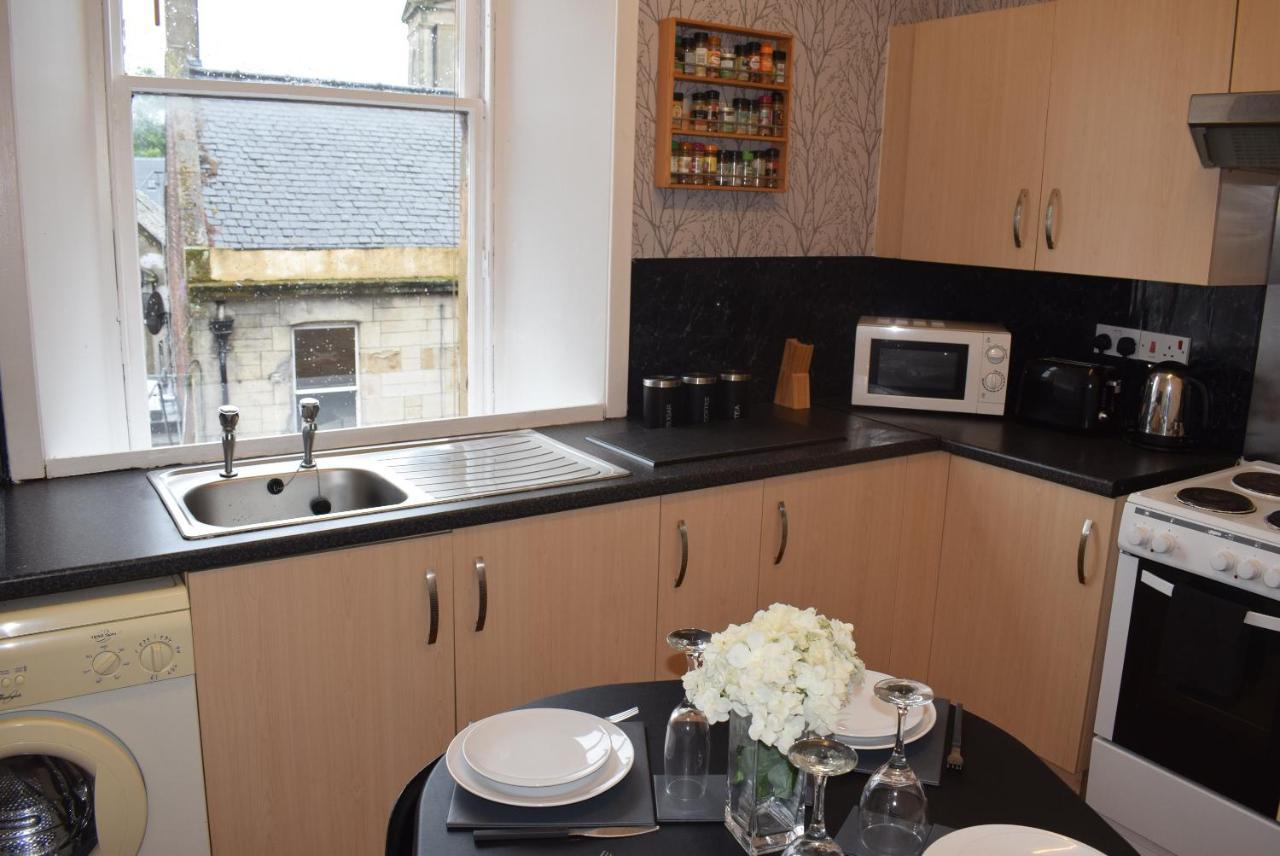 Kelpies Serviced Apartments Mcdonald- 2 Bedrooms Falkirk Exterior photo